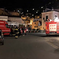 Incidente nella notte fra Cetara ed Erchie, centauro di Cava catapultato nella vegetazione. Recuperato da Vigili del Fuoco