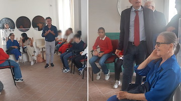 Cetara: gli alunni delle scuole medie fanno la conoscenza di Ugo Marano, artista universale e figlio prediletto del paese