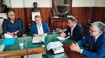 Costiera Amalfitana-Cava de' Tirreni: firmato l'atto di costituzione dell’azienda consortile per la gestione dei servizi sociali